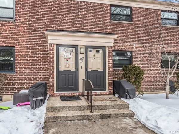 219-35 75th Avenue, Unit 299B2, Bayside, NY 11364