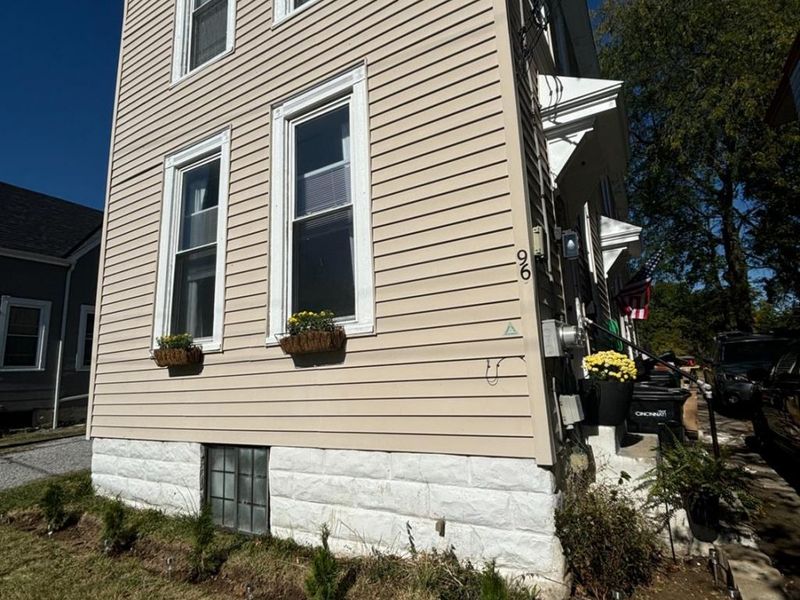 96 Juergens Avenue, Cincinnati, OH 45220 Photo 2