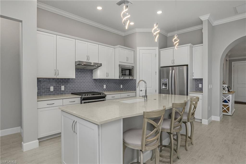 19165 Aqua Shore Dr, Fort Myers, FL 33913 Photo