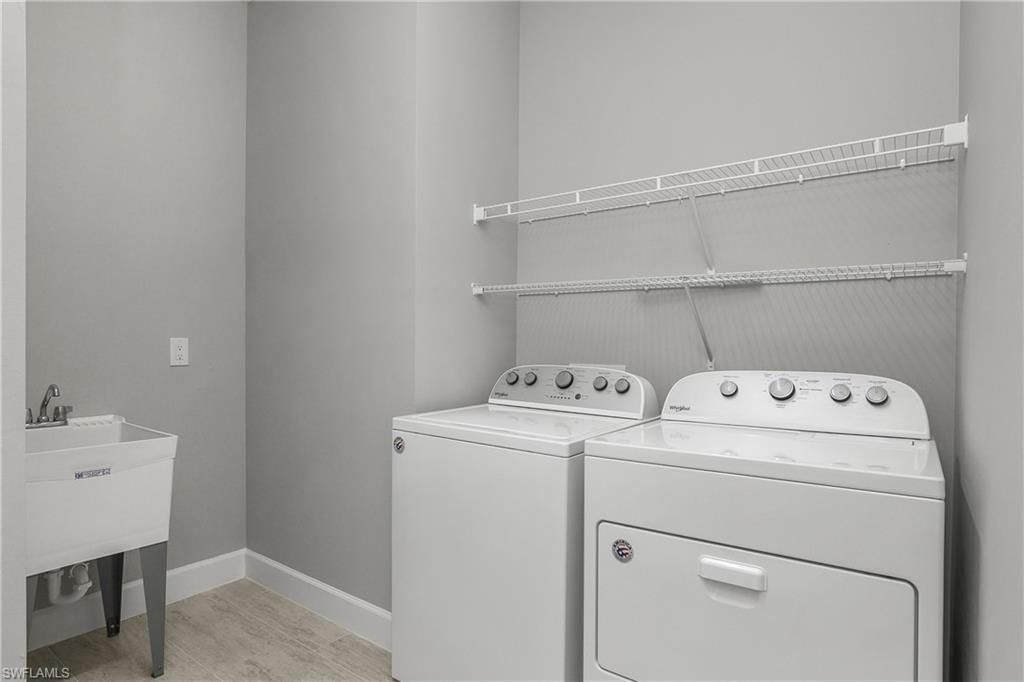 19165 Aqua Shore Dr, Fort Myers, FL 33913 Photo