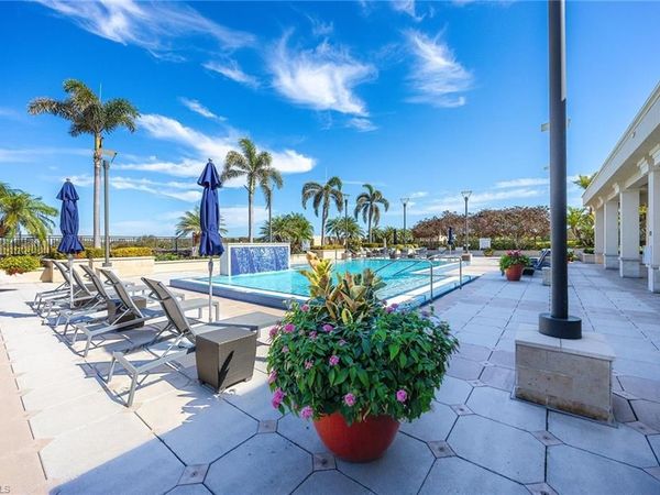 9115 Strada PL, Unit 5414, NAPLES, FL 34108