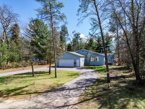 W5633 Deer Park Drive, New Lisbon, WI 53950