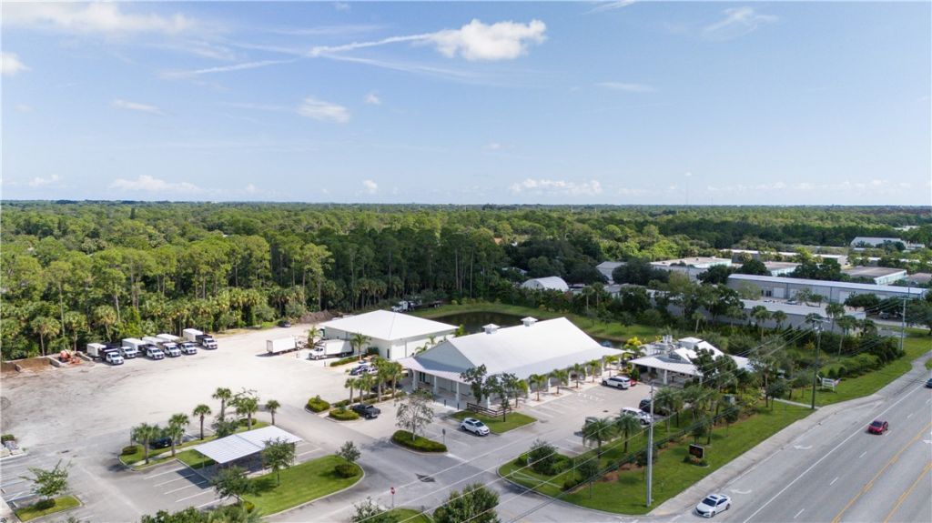 3700 9th Street Sw, Unit 103, Vero Beach, FL 32968 Photo