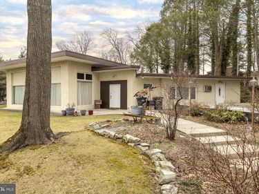 587 MORELAND ROAD, HUNTINGDON VALLEY, PA 19006