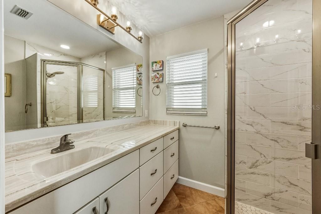 529 67th Street, Holmes Beach, FL 34217 Photo