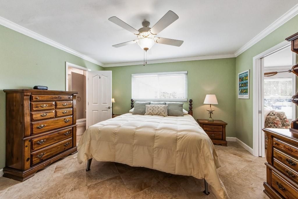 529 67th Street, Holmes Beach, FL 34217 Photo