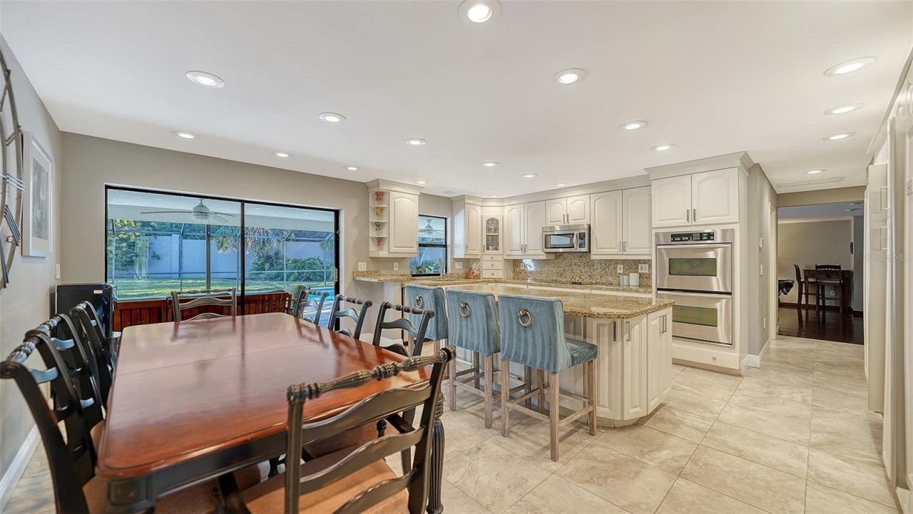 3783 Beneva Oaks Boulevard, Sarasota, FL 34238 Photo