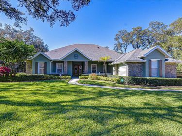 5114 SYLVAN OAKS DRIVE, VALRICO, FL 33596