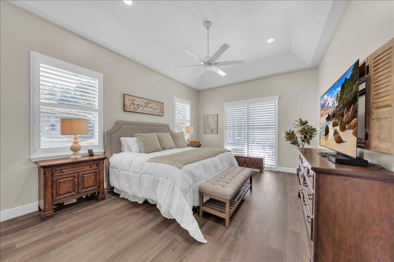 5114 Sylvan Oaks Drive, Valrico, FL 33596 Photo