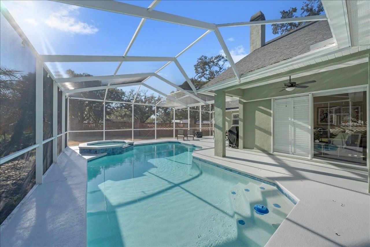 5114 Sylvan Oaks Drive, Valrico, FL 33596 Photo