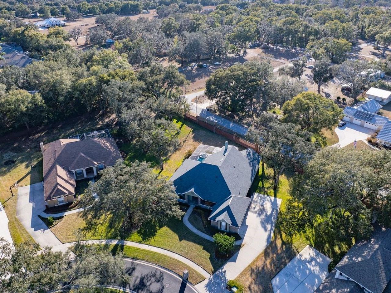 5114 Sylvan Oaks Drive, Valrico, FL 33596 Photo