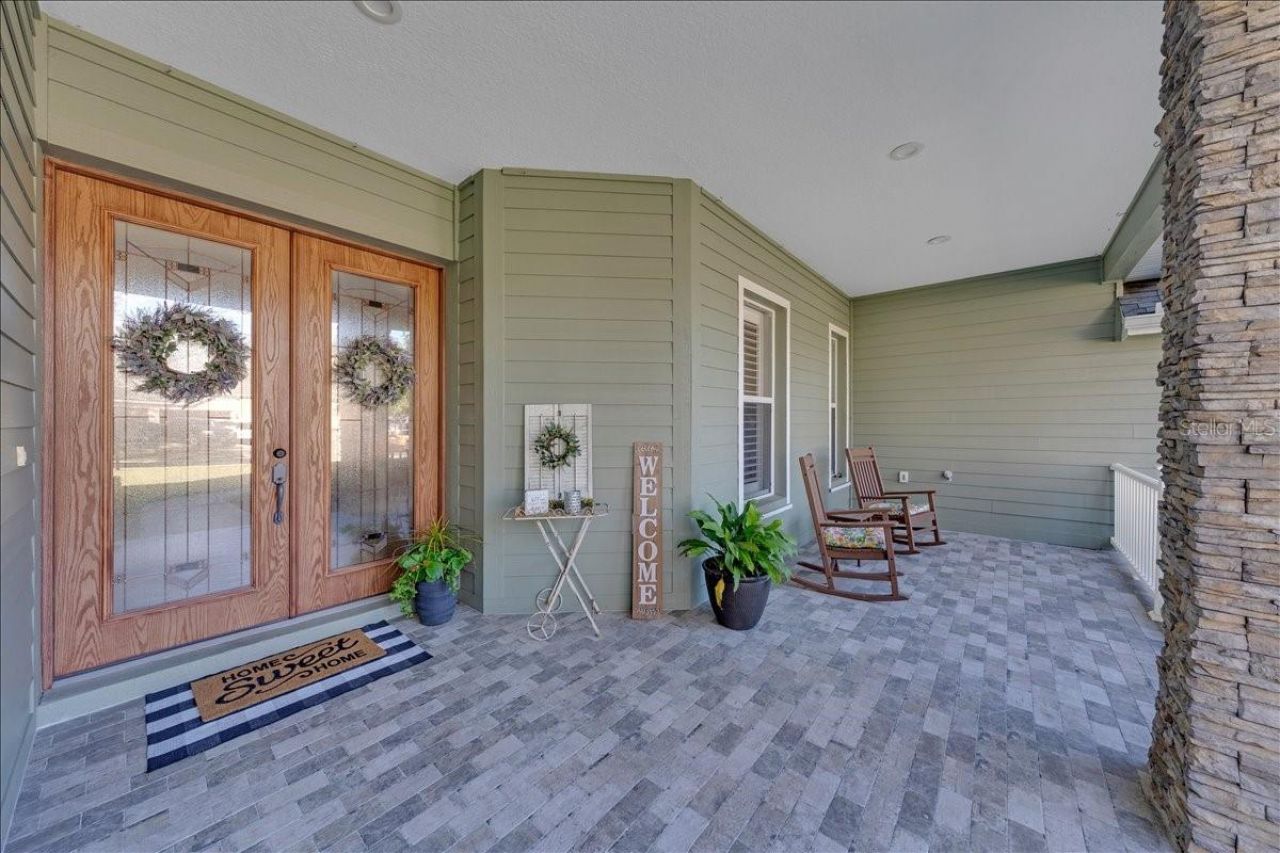 5114 Sylvan Oaks Drive, Valrico, FL 33596 Photo