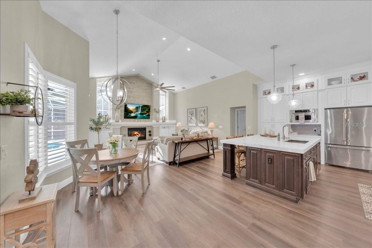 5114 Sylvan Oaks Drive, Valrico, FL 33596 Photo