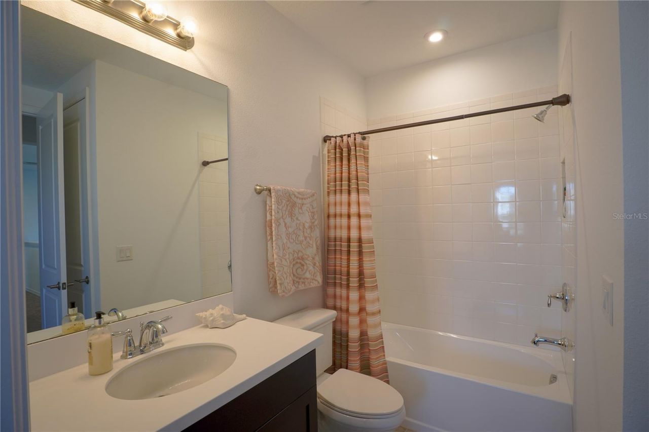 6332 Laurelcrest Glen, Palmetto, FL 34221 Photo