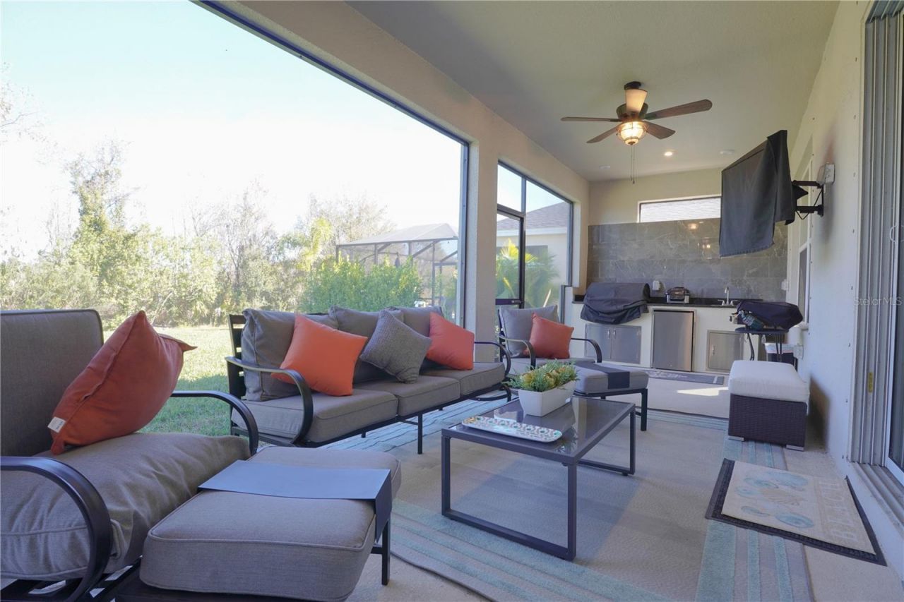 6332 Laurelcrest Glen, Palmetto, FL 34221 Photo