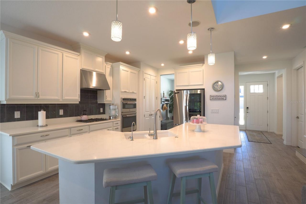 6332 Laurelcrest Glen, Palmetto, FL 34221 Photo