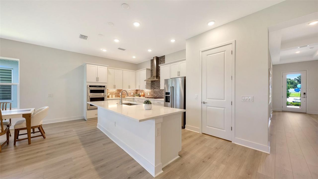 705 Anegada Lane, Sarasota, FL 34234 Photo