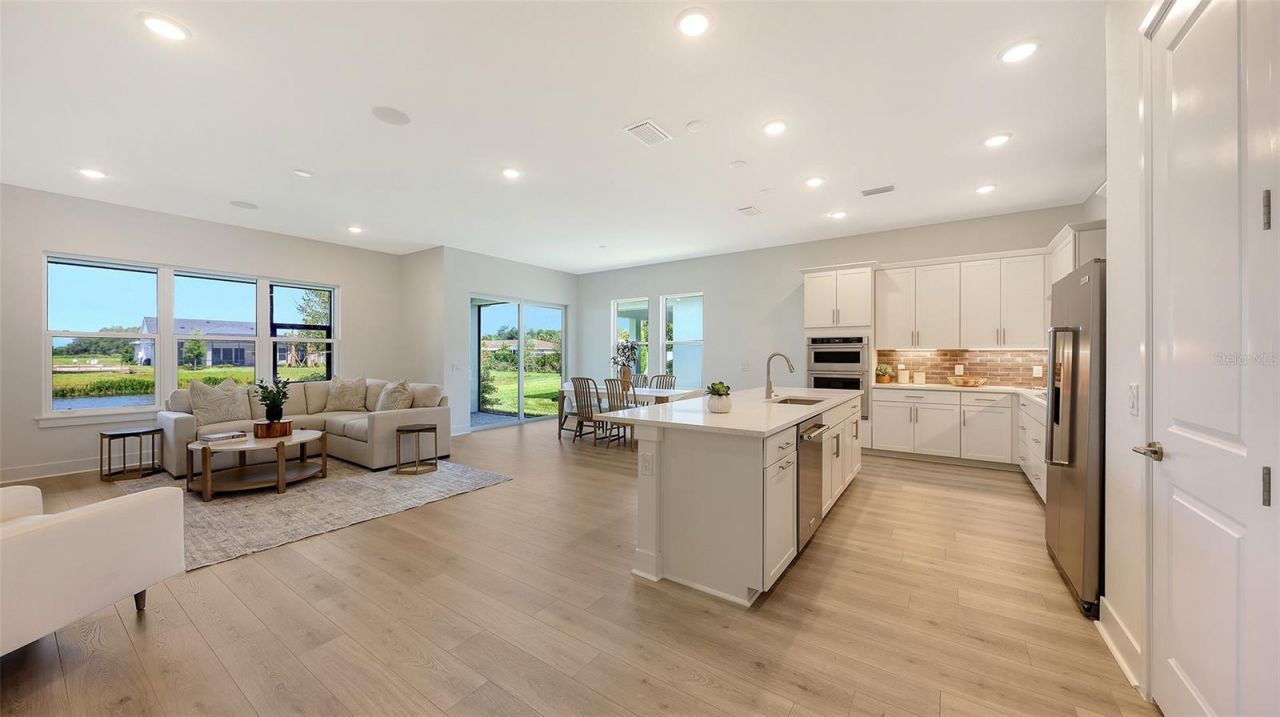 705 Anegada Lane, Sarasota, FL 34234 Photo