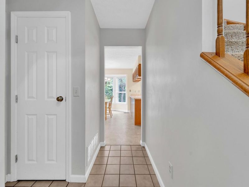 5609 Sandbrook Lane, Hilliard, OH 43026 Photo 22