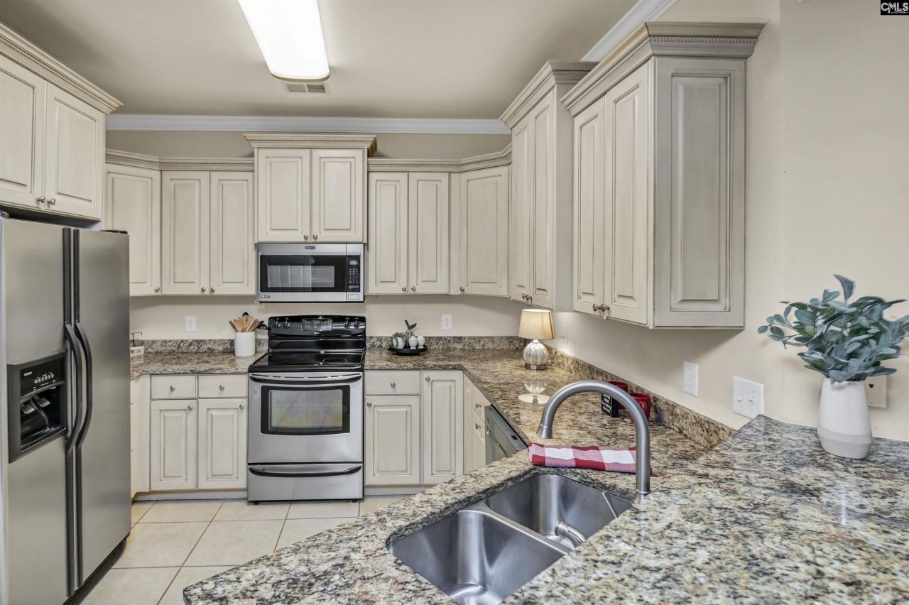 39 Palmetto Wood Court  Photo 14