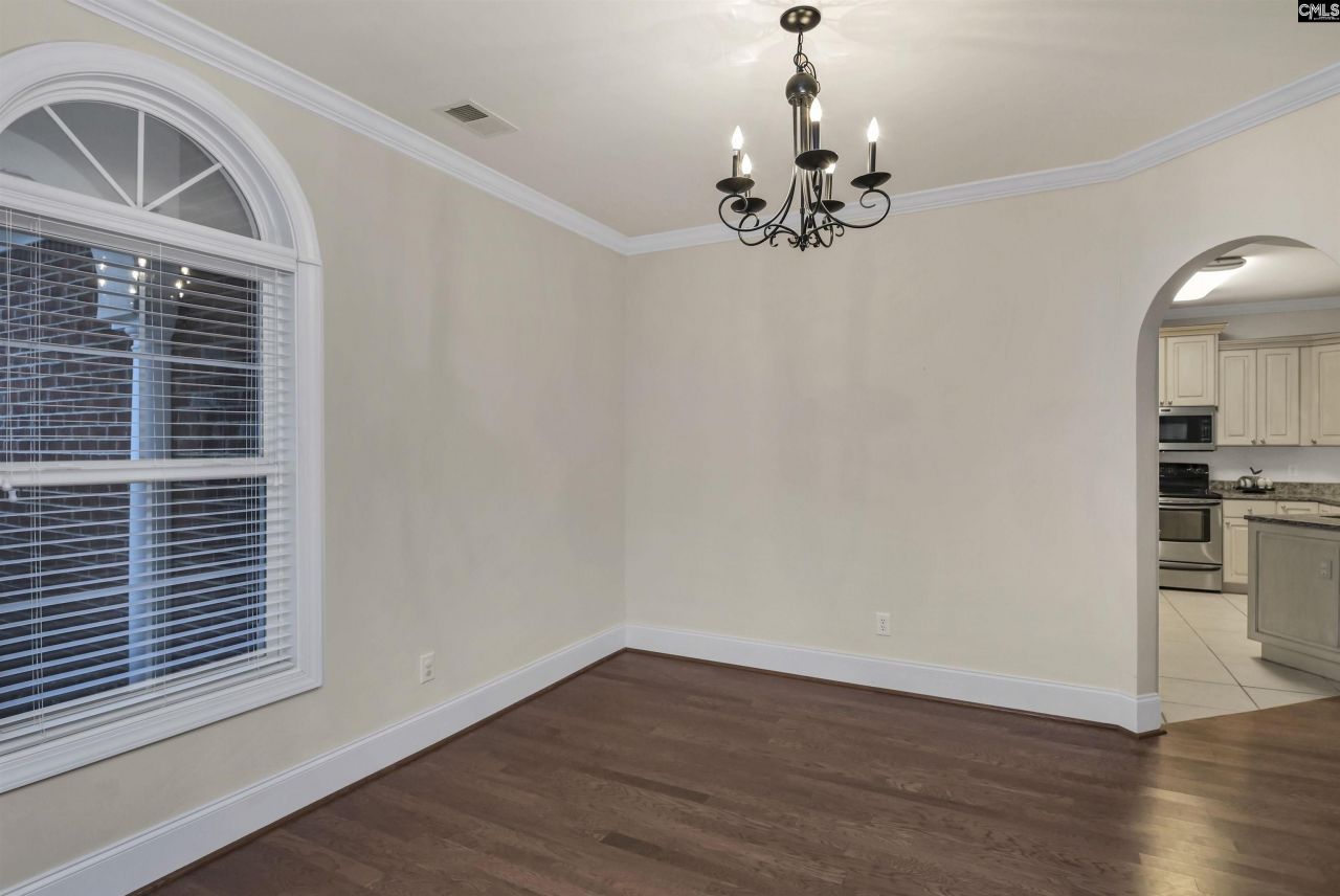 39 Palmetto Wood Court  Photo 7