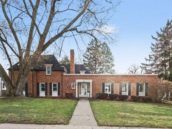 950 San Jose Drive SE, Grand Rapids, MI 49506