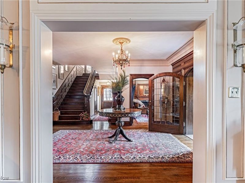 2917 N Park Boulevard, Cleveland, OH 44118 Photo 13