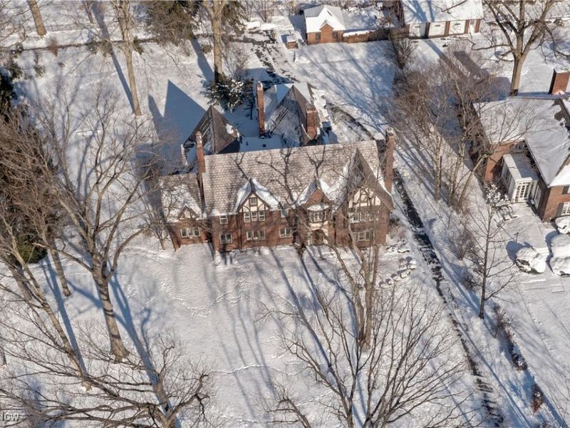 2917 N Park Boulevard, Cleveland, OH 44118 Photo 5