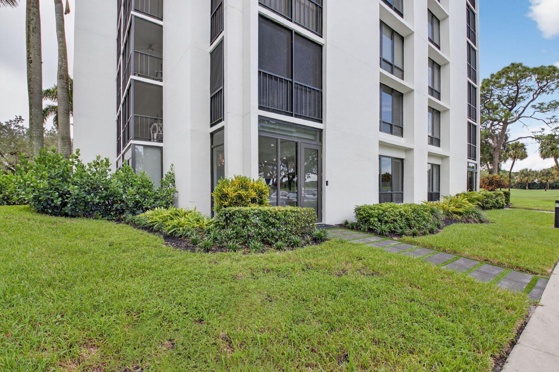 7847 Lakeside Boulevard, Unit 1014, Boca Raton, FL 33434 Photo