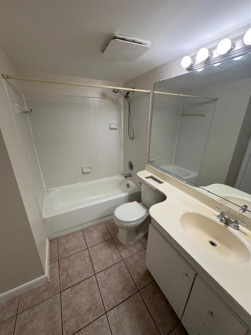 1058 Coral Club Drive, Unit 1058, Coral Springs, FL 33071 Photo