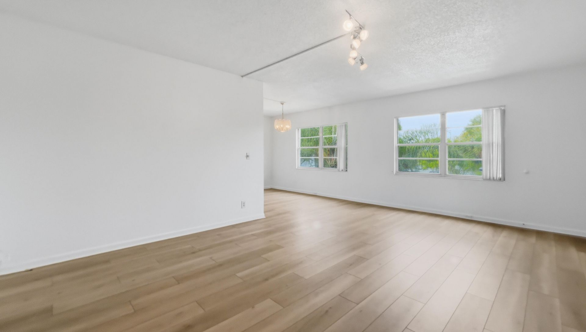 13250 SW 4th Court, Unit 318g, Pembroke Pines, FL 33027 Photo