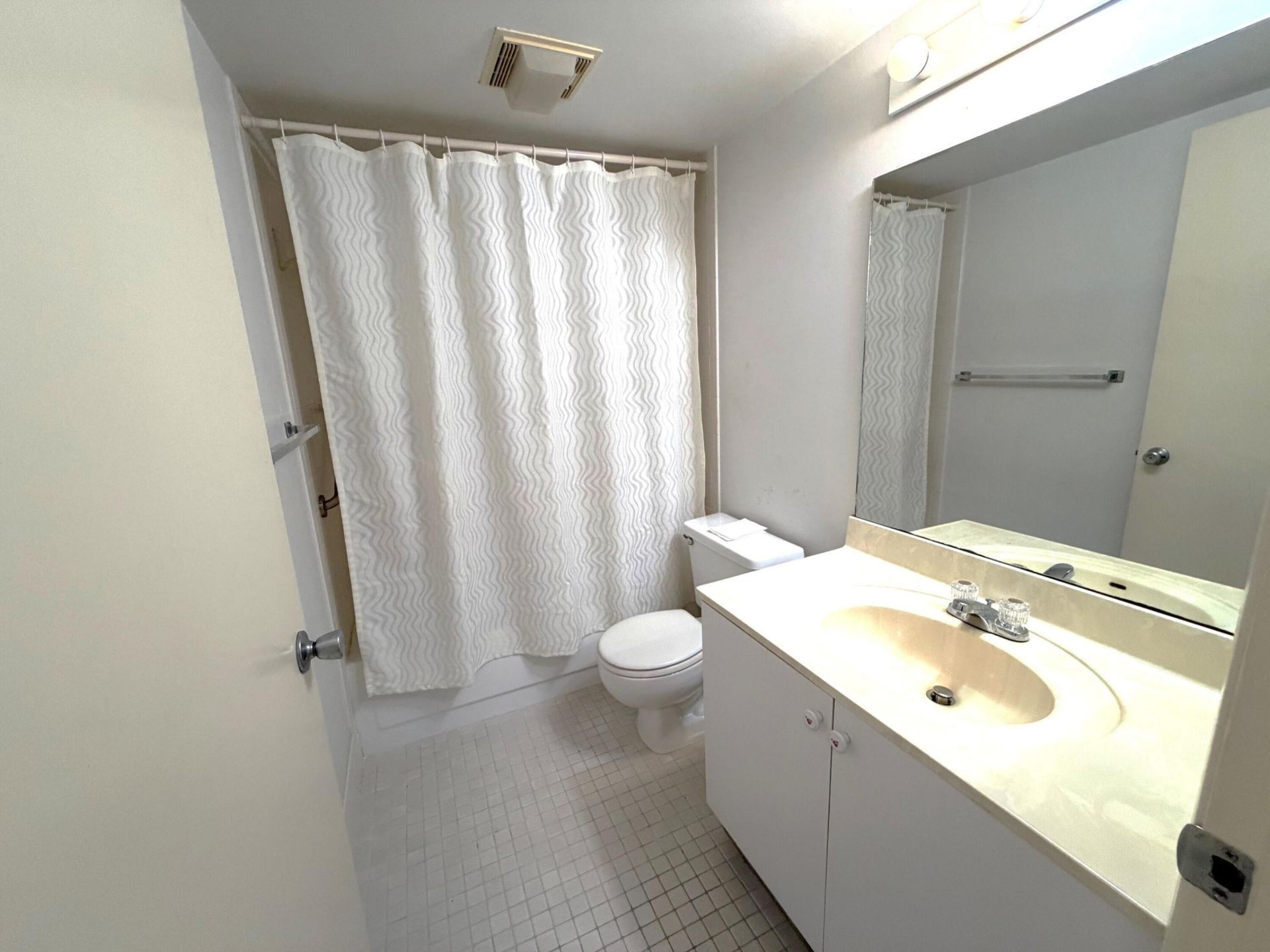 1200 SW 130th Avenue, Unit 210-G, Hollywood, FL 33027 Photo