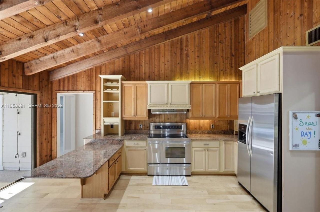 3 Gumbo Limbo Way , Sewalls Point, FL 34996 Photo