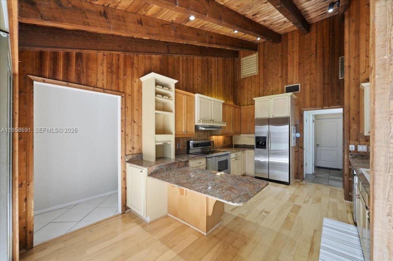 3 Gumbo Limbo Way , Sewalls Point, FL 34996 Photo