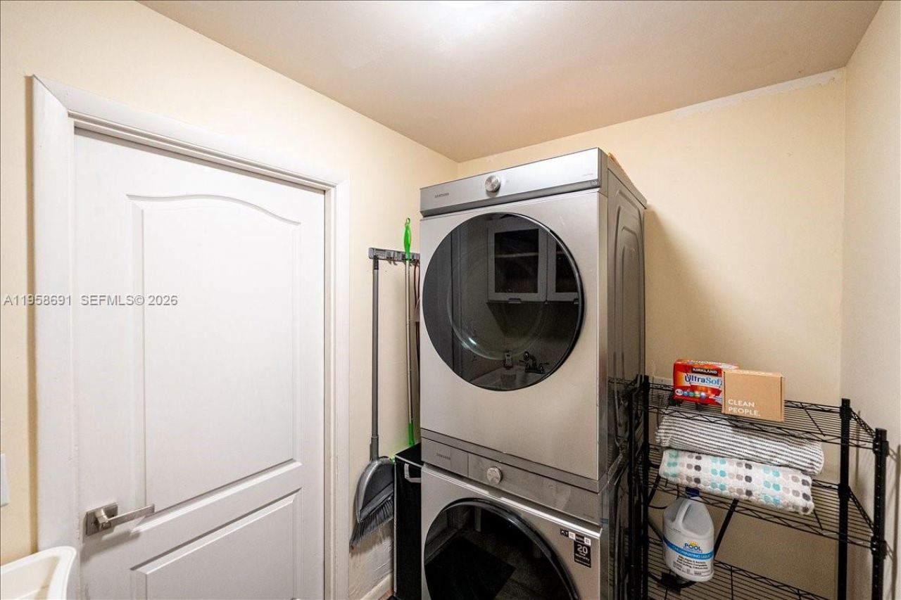 3 Gumbo Limbo Way , Sewalls Point, FL 34996 Photo