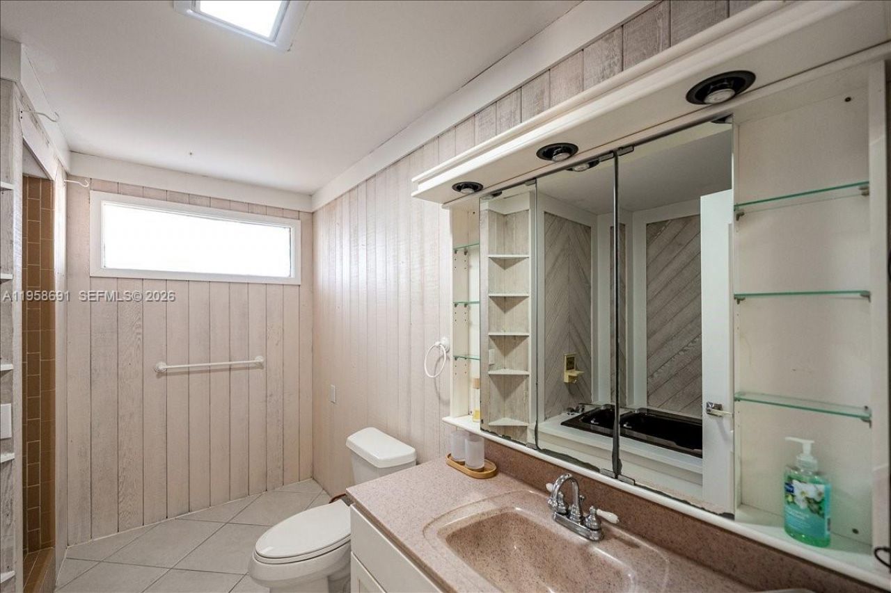 3 Gumbo Limbo Way , Sewalls Point, FL 34996 Photo