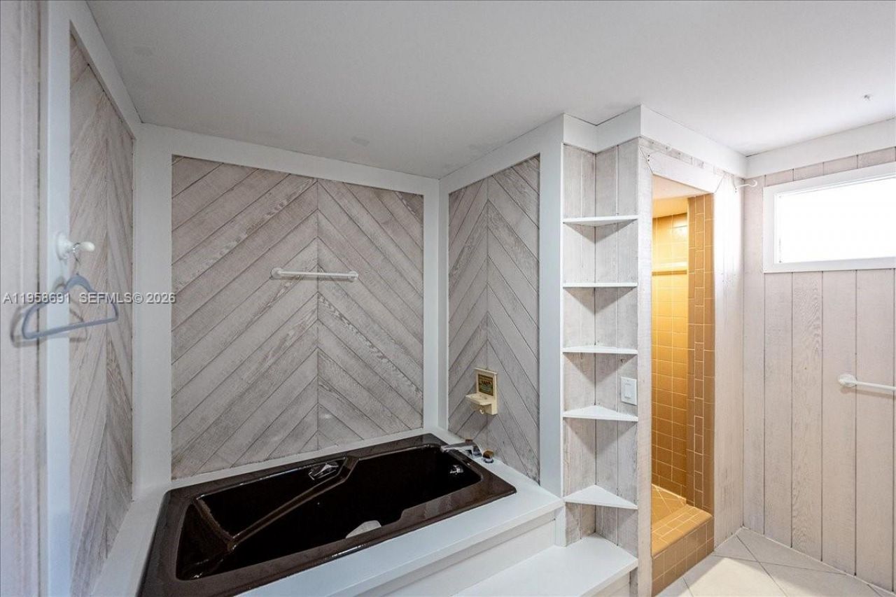 3 Gumbo Limbo Way , Sewalls Point, FL 34996 Photo