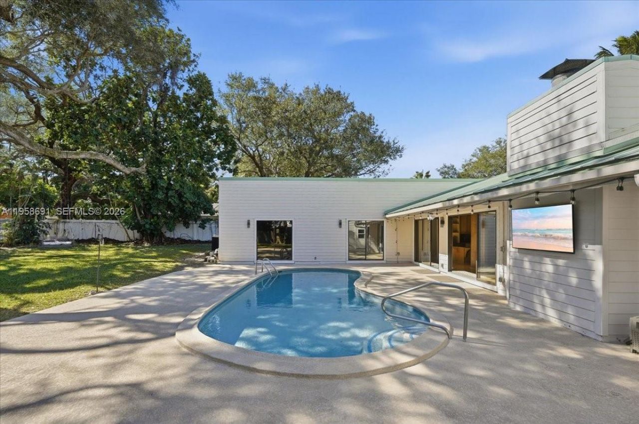 3 Gumbo Limbo Way , Sewalls Point, FL 34996 Photo