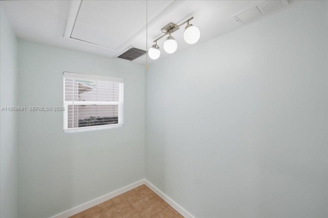 3 Gumbo Limbo Way , Sewalls Point, FL 34996 Photo