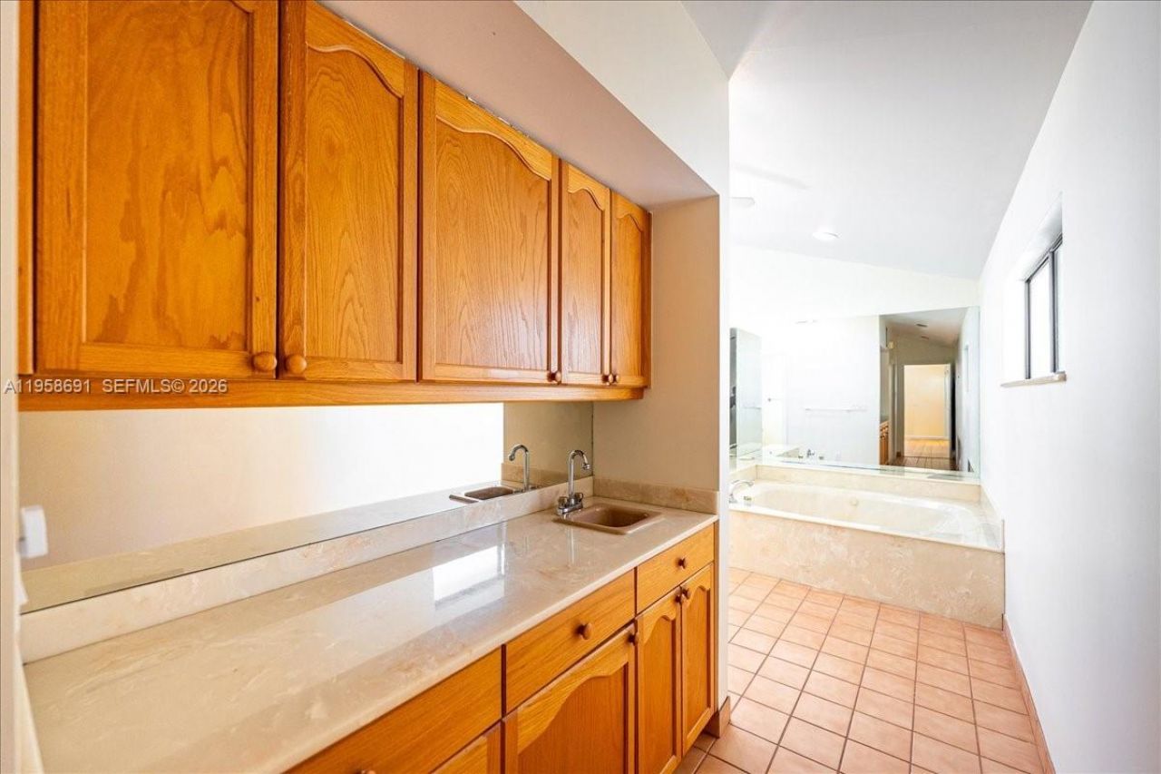 3 Gumbo Limbo Way , Sewalls Point, FL 34996 Photo