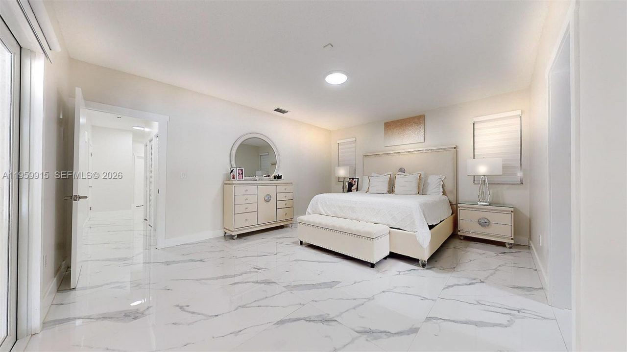 2340 SW 139th Ave, Miami, FL 33175 Photo