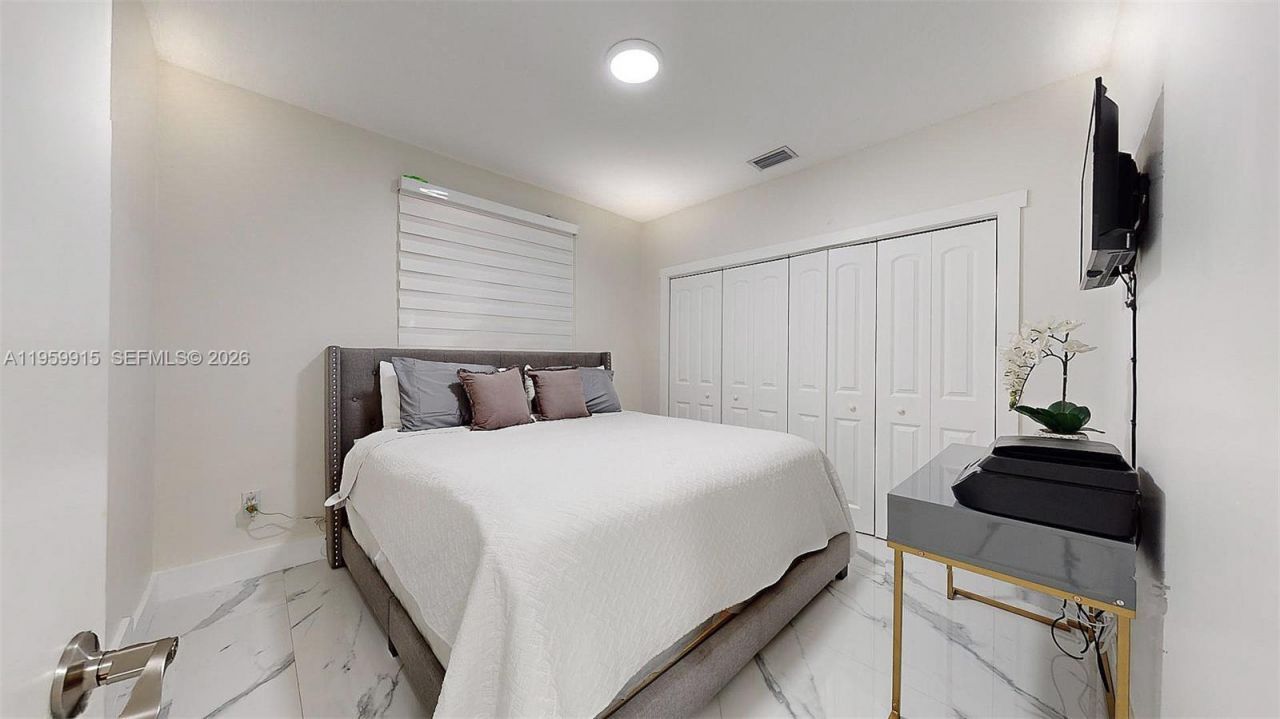 2340 SW 139th Ave, Miami, FL 33175 Photo