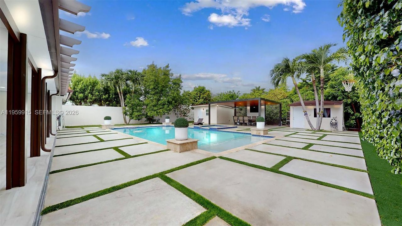 2340 SW 139th Ave, Miami, FL 33175 Photo