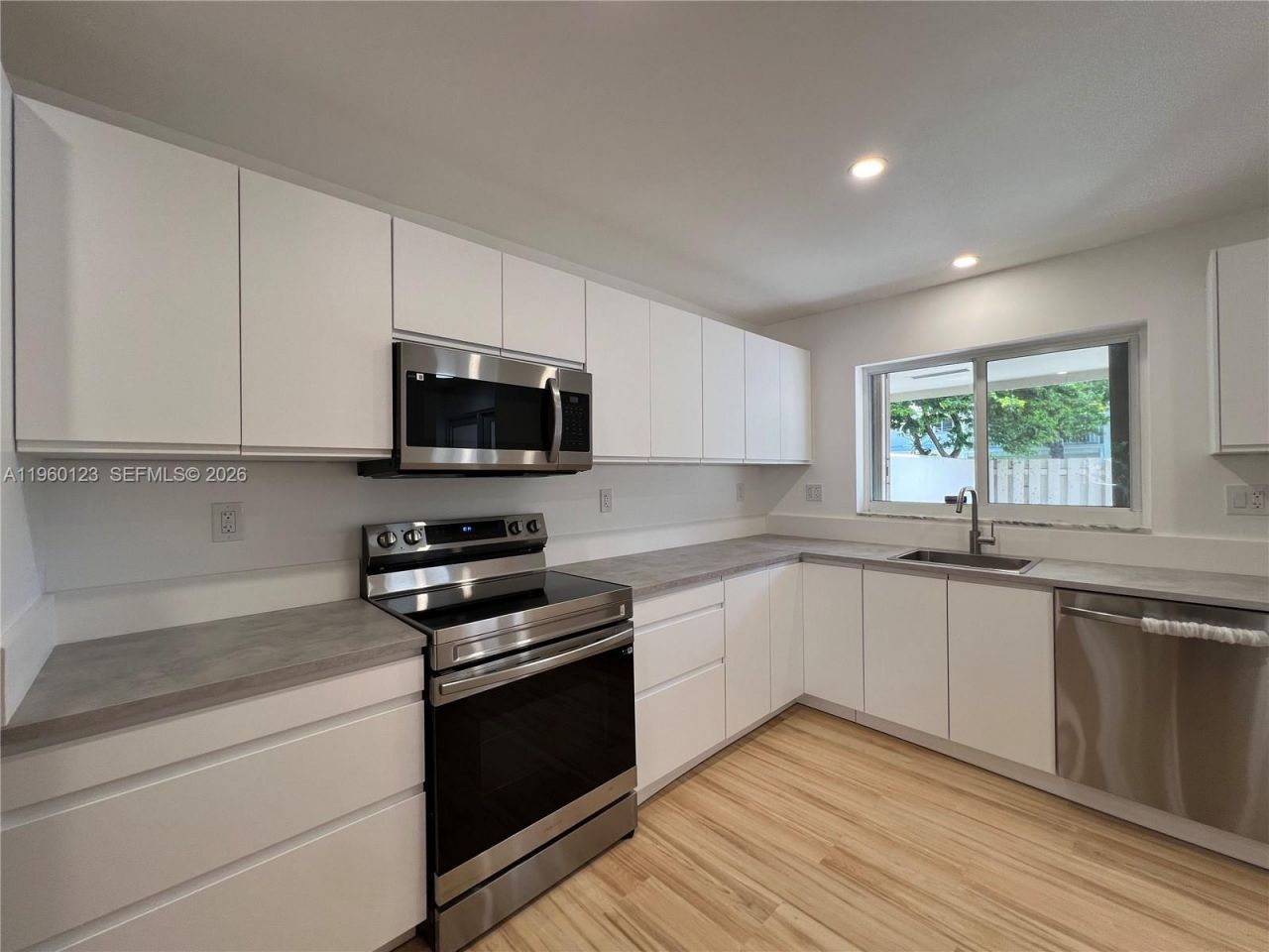 8111 SW 81st Pl , Miami, FL 33143 Photo