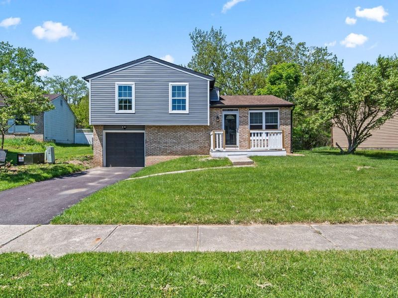 375 Darby Court, Galloway, OH 43119 Photo 1