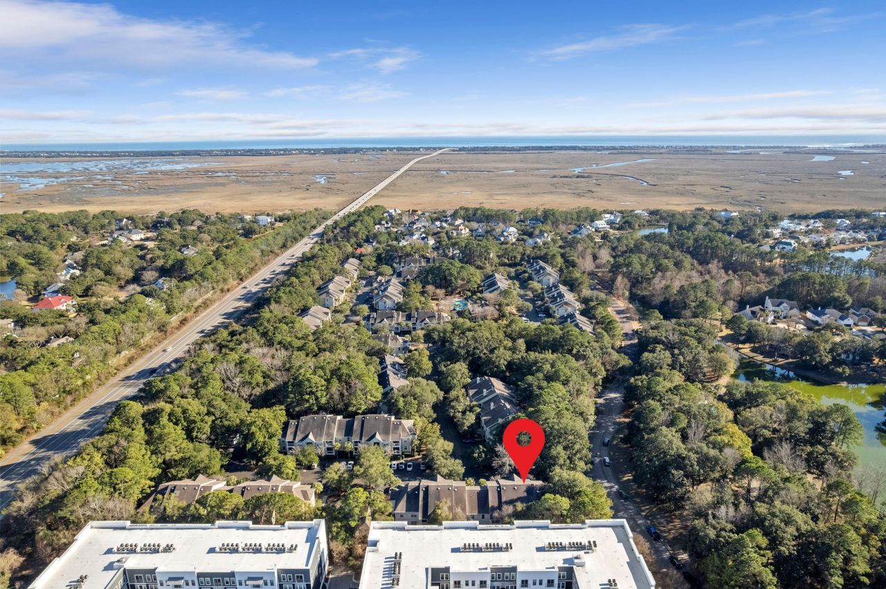 1600 Long Grove Drive Photo 35