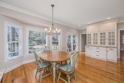 1295 Chrismill Lane photo 4