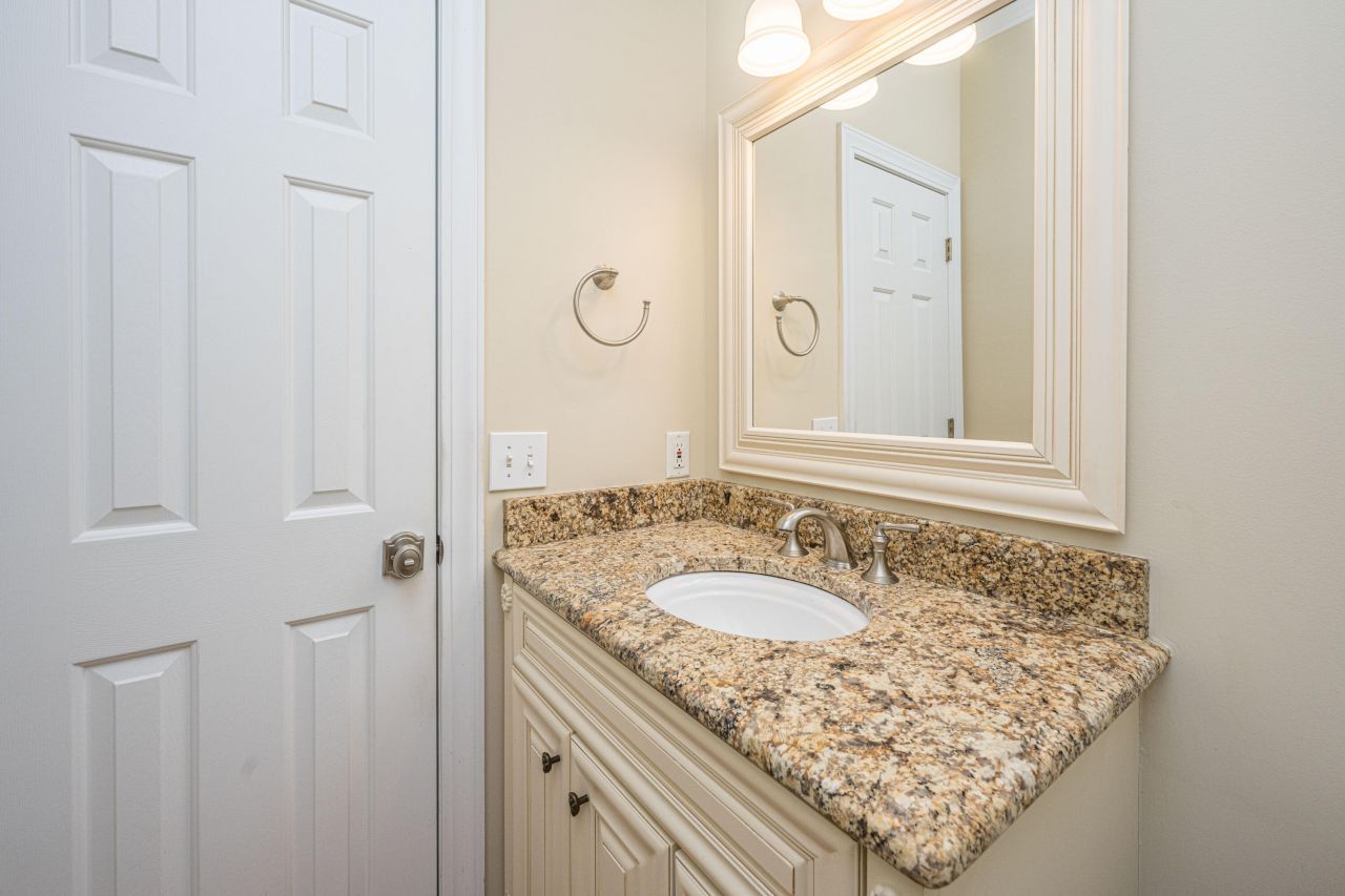 1295 Chrismill Lane Photo 43