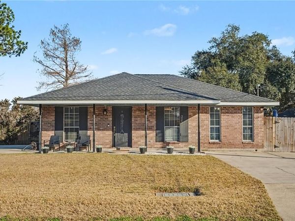223 DAVIS Drive, Luling, LA 70070