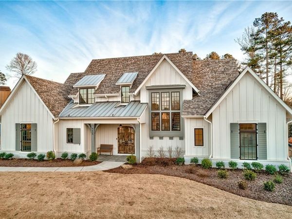 211 Memory Lane, Canton, GA 30115